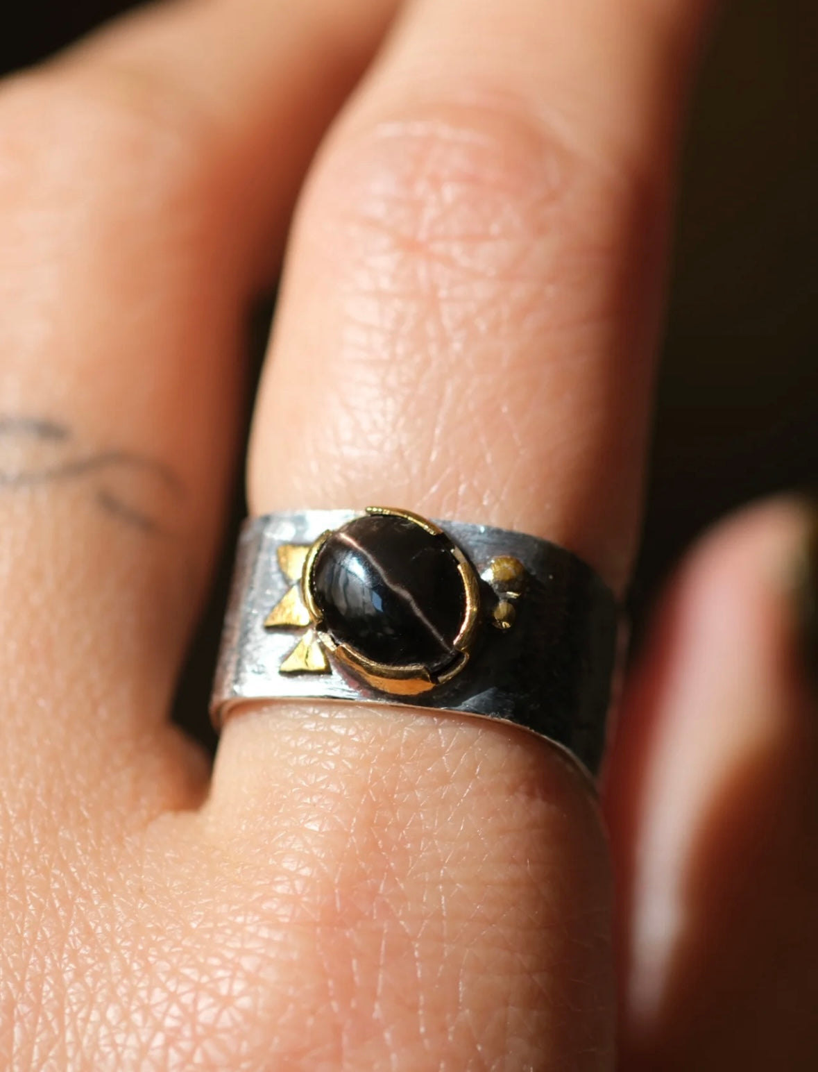 Black Cat’s Eye 925 Sterling Silver Oval Ring