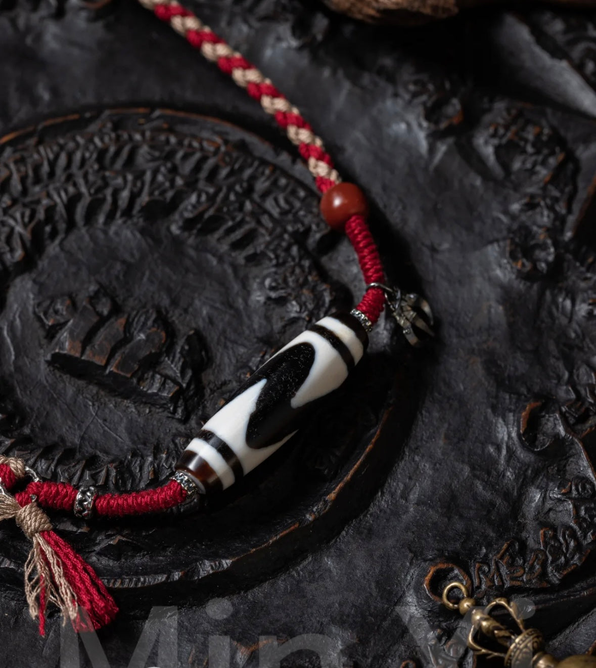 Tibetan Tiger Tooth Dzi Bead & Vajra Adjustable Cord Necklace