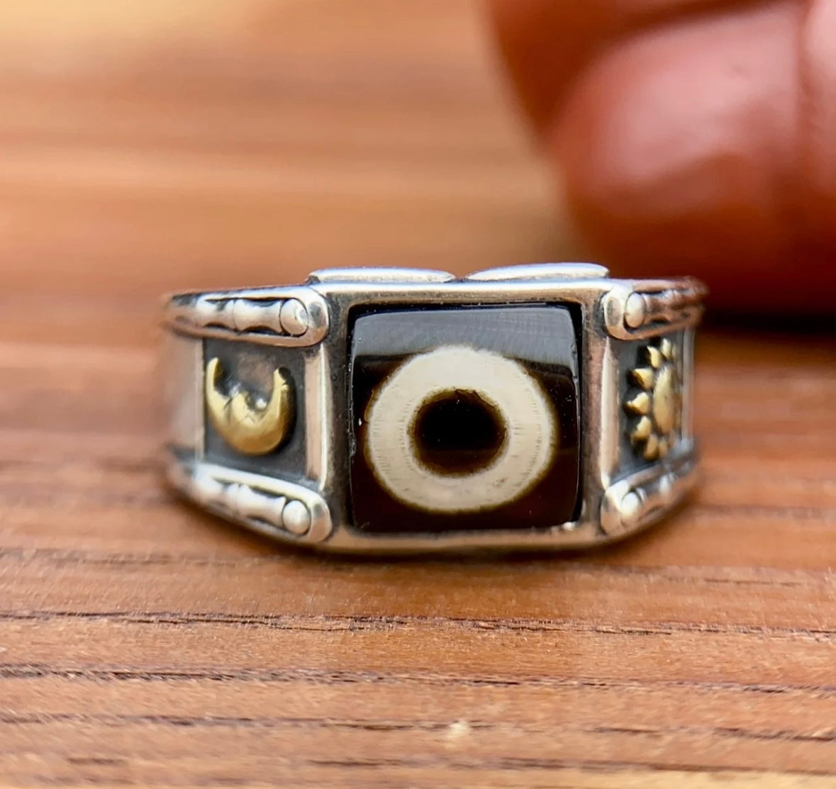 Tibetan Handcrafted Sun-Moon Dzi Bead Ring