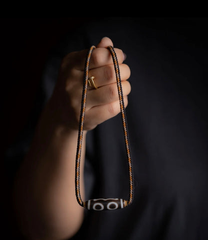 Tibetan Three-Eyes Pure Dzi Necklace — Minimalist Craftsmanship