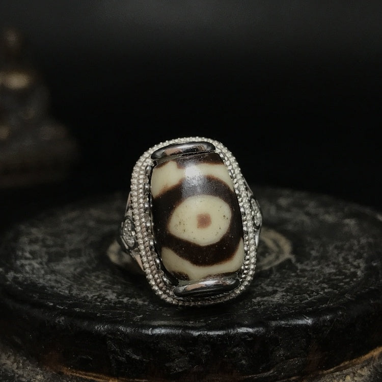 Tibetan Three-Eyed Dzi Bead Silver Ring