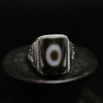 Tibetan One-Eye Dharma Dzi 925 Sterling Silver Ring